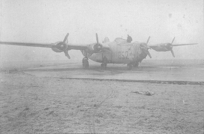 ac852.jpg (40422 bytes)