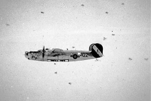 b24angel.jpg (40243 bytes)