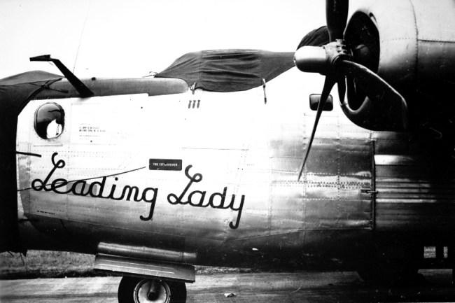 leadinglady.jpg (35251 bytes)