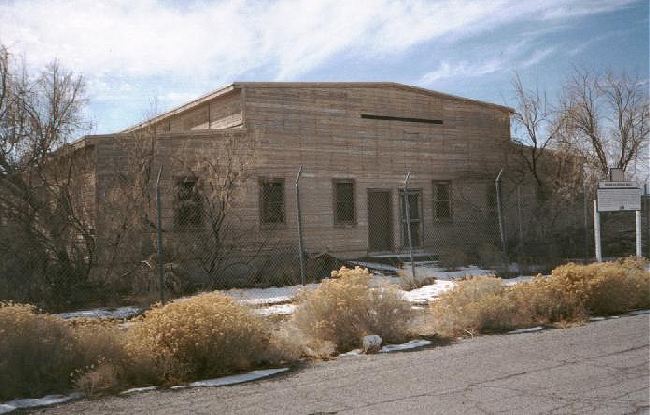messhall.jpg (55654 bytes)