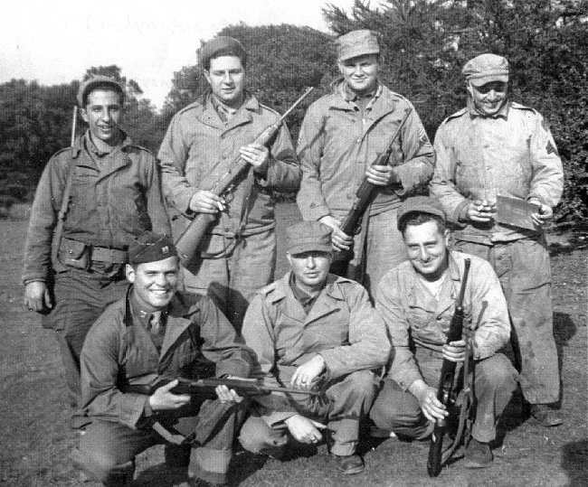 rifleteam.jpg (118212 bytes)