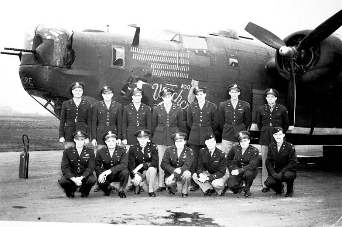 senior790thstaff.jpg (55011 bytes)